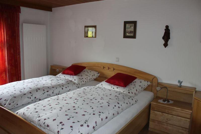 Ferienwohnung Sattler Neukirchen am Teisenberg Екстер'єр фото